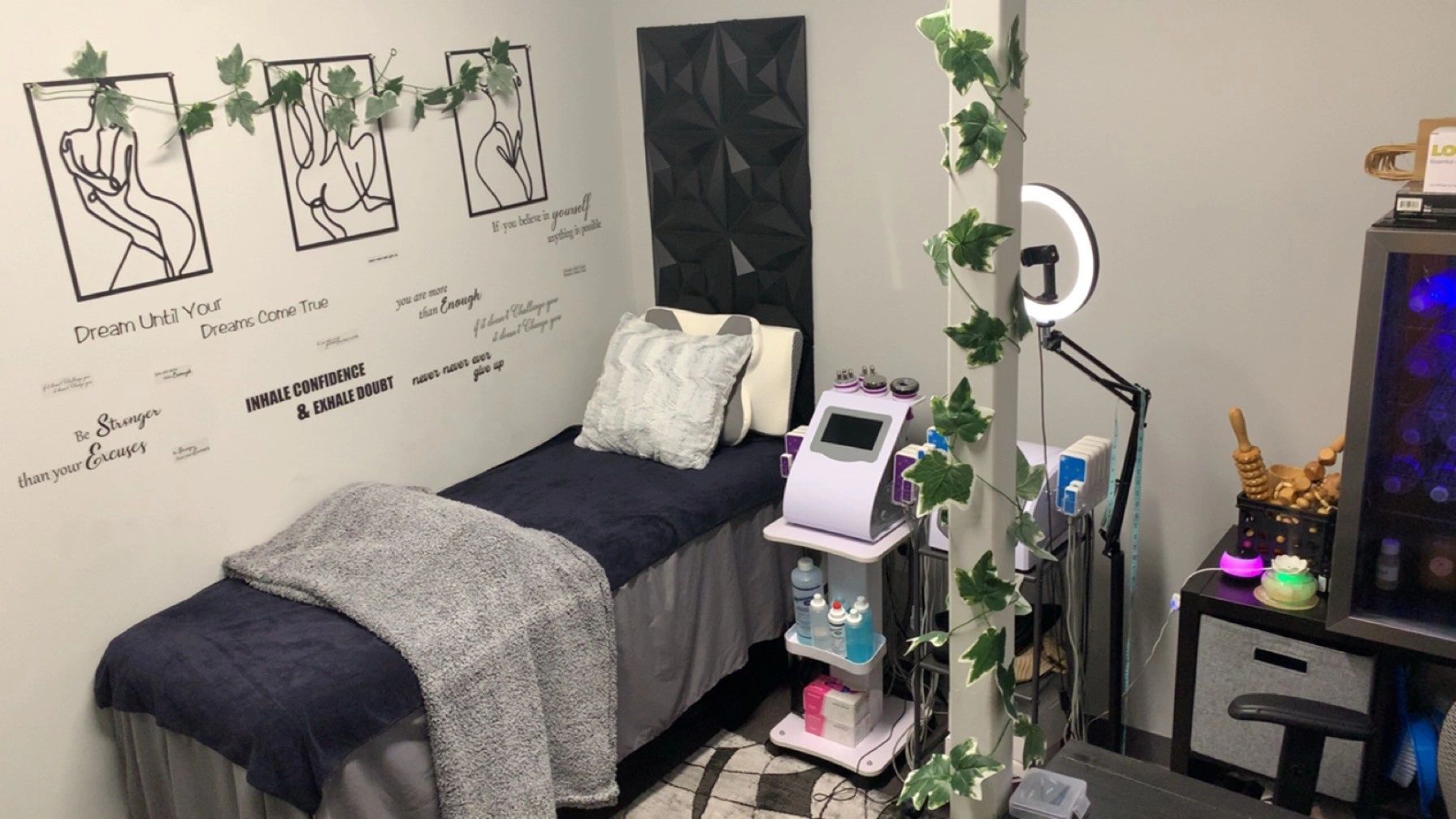 Dream Until Your Dreams Come True — motivational room